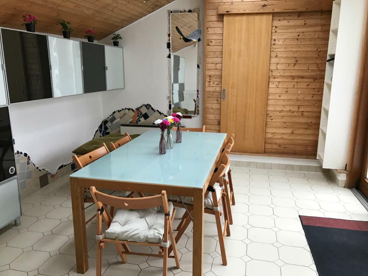 House At Lake "Alte Donau" In Bécs Kültér fotó
